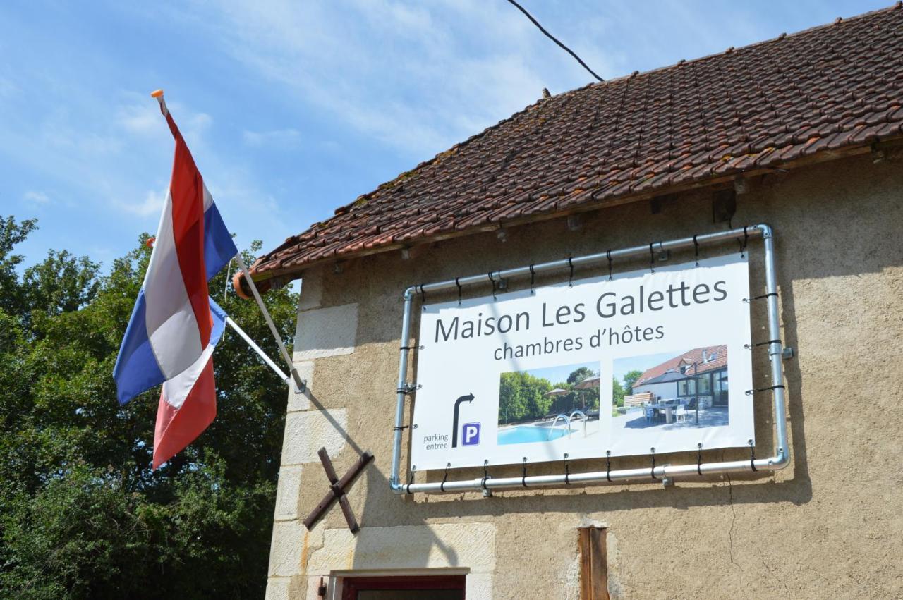 Chambres D'Hotes Maison Les Galettes Rezay Exteriör bild