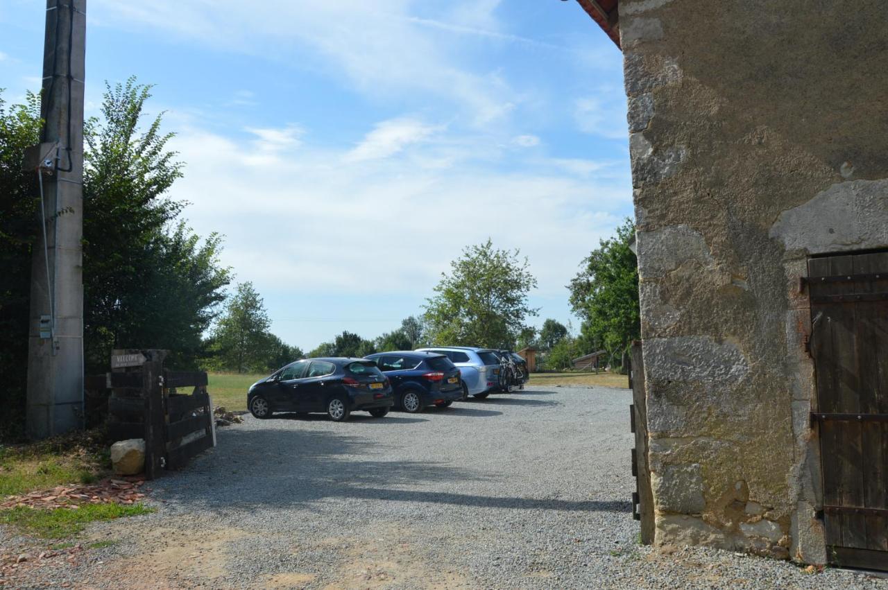 Chambres D'Hotes Maison Les Galettes Rezay Exteriör bild